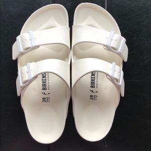 White Eva Birkenstock’s